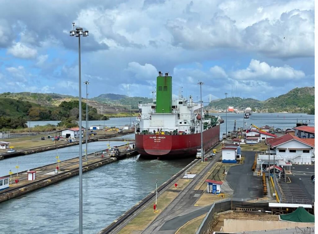 Ship passing through the Panama Canal.