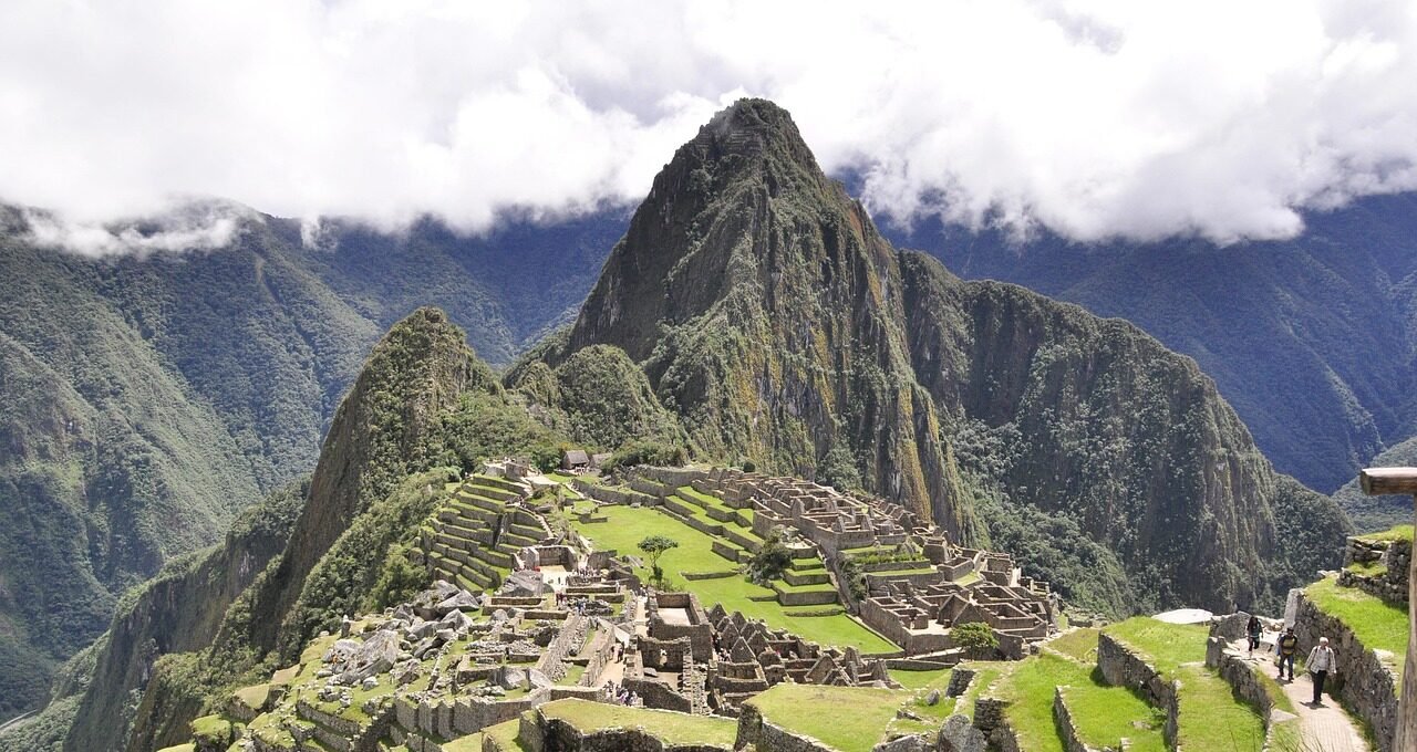 peru, andes, mountains, heaven, machu picchu, inca, architecture, nature, tourism-143875.jpg