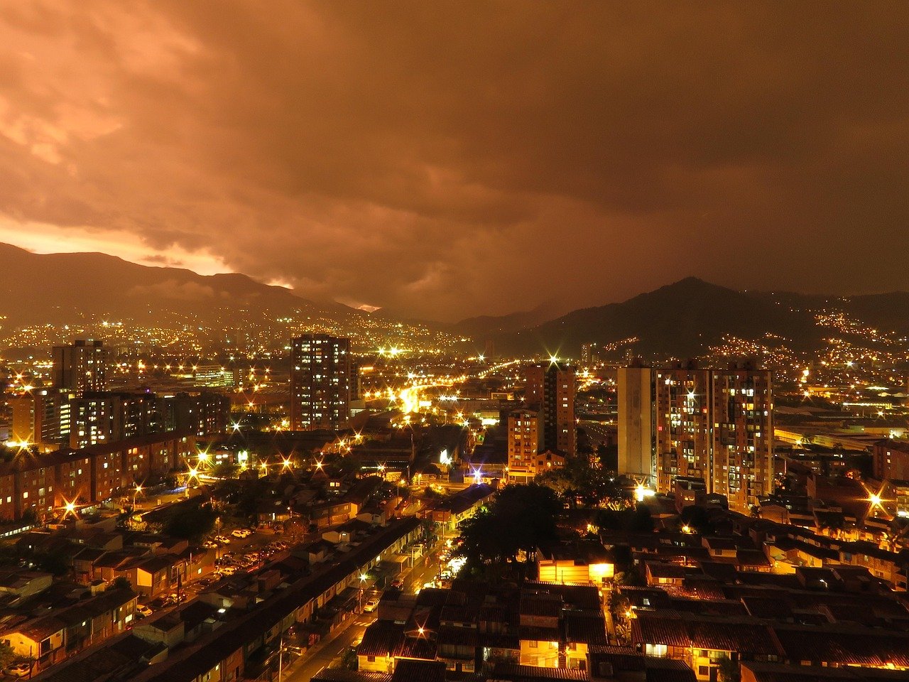 medellin, city, sunset, urban landscape, urban, moutains, buildings, colombia, night vision, night, nature, tourism, architecture-2343953.jpg