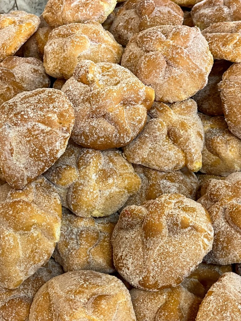 Pan de muerto, bread of the dead.