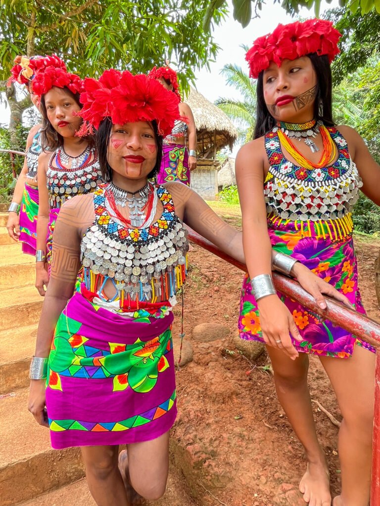 Embera women of Panama jungle THE EMBERA OF PANAMA TRULY A WORLD AWAY