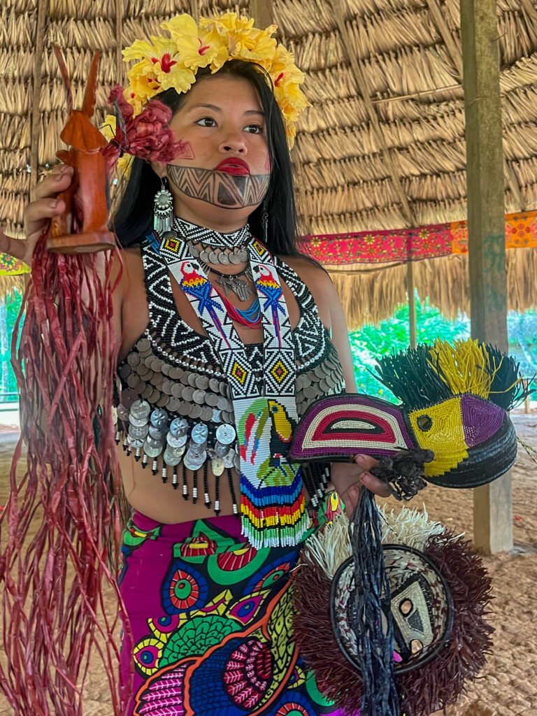 Emberá woman withhand-woven baskets THE EMBERA OF PANAMA TRULY A WORLD AWAY
